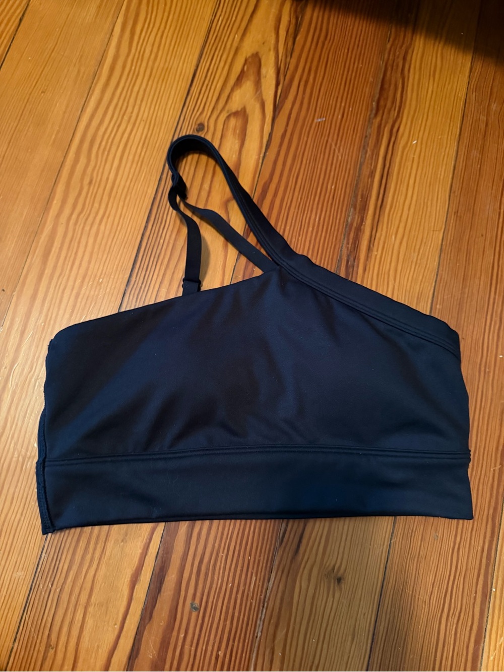 Black One-Shoulder Sports Bra- Women's Top